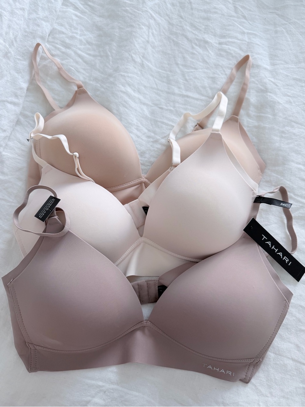 Tahari Women's Smooth T-Shirt Bra - 3 Pack